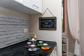 American Uni 2Br Lovely Apt