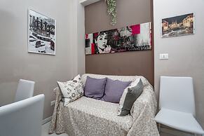 American Uni 2Br Lovely Apt