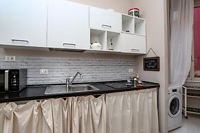 American Uni 2Br Lovely Apt