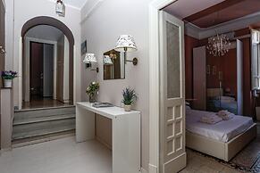 American Uni 2Br Lovely Apt