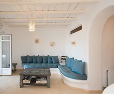 Beautiful Villa at Panormos