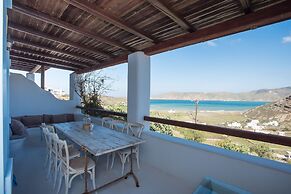 Beautiful Villa at Panormos