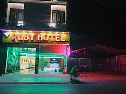 Ruby Hotel