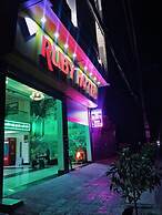 Ruby Hotel