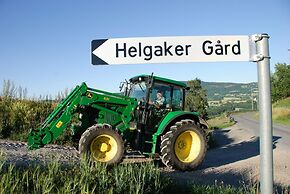 Helgaker Gård