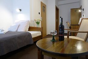 Hotel PROTEA