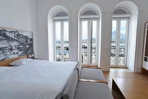 Internacional Azores Boutique