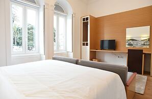 Internacional Azores Boutique