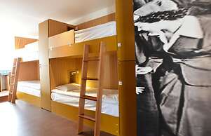 Internacional Azores Boutique