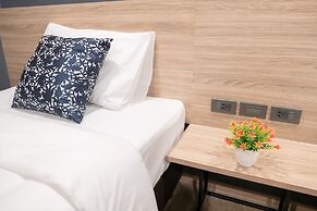 Oblique Apartment