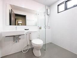 Oblique Apartment