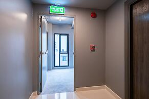 Oblique Apartment