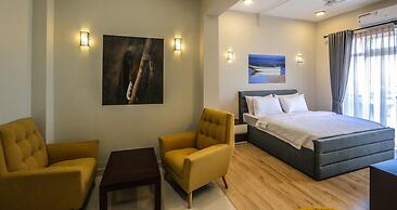 Pink Elephant Tourist Apartment Hotel