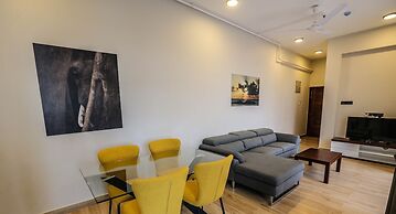 Pink Elephant Tourist Apartment Hotel