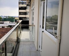 Pink Elephant Tourist Apartment Hotel