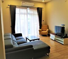 Pink Elephant Tourist Apartment Hotel