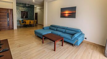 Pink Elephant Tourist Apartment Hotel