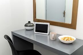 Jonathan City Apartments