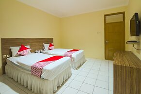 OYO 688 Grand Pakidulan Hotel