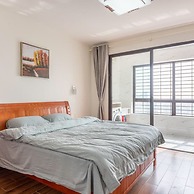 Big White's Home Xincheng Branch