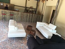 Athoma Guest House