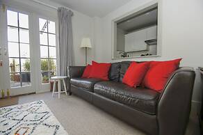 Arundel Mews Parking by Brighton Holiday Lets