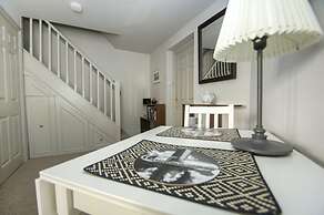 Arundel Mews Parking by Brighton Holiday Lets