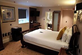 The Tudor Hotel