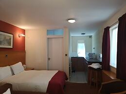 The Tudor Hotel
