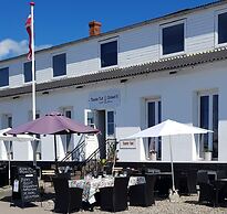 Tante Tut & Onkel E Hotel