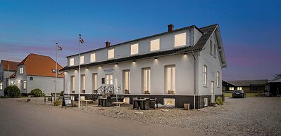 Tante Tut & Onkel E Hotel