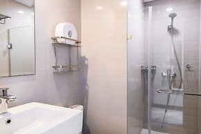 Tess and Tessha Condotel near T3 Airport