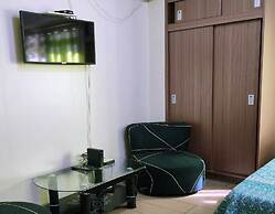 Tess and Tessha Condotel near T3 Airport