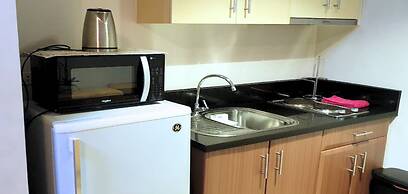 Tess and Tessha Condotel near T3 Airport