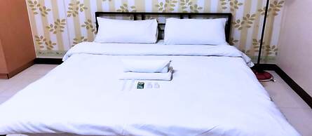 Tess and Tessha Condotel near T3 Airport