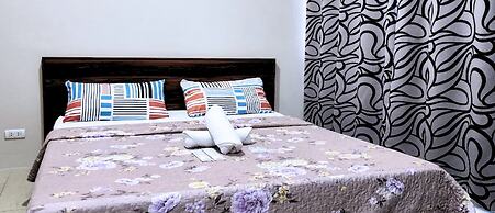 Tess and Tessha Condotel near T3 Airport