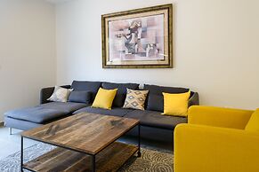 Sunny Luxary Apartments