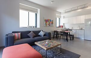 Sunny Luxary Apartments