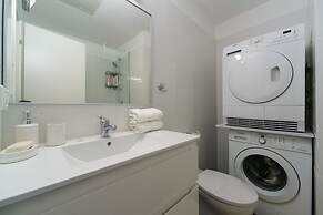 Sunny Luxary Apartments