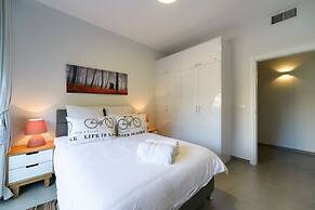 Sunny Luxary Apartments