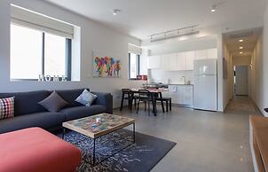 Sunny Luxary Apartments