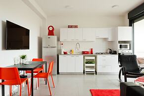 Sunny Luxary Apartments