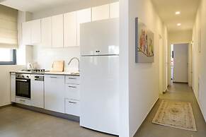 Sunny Luxary Apartments