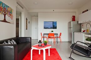 Sunny Luxary Apartments