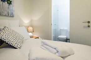 Sunny Luxary Apartments