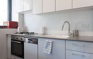 Sunny Luxary Apartments