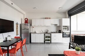 Sunny Luxary Apartments