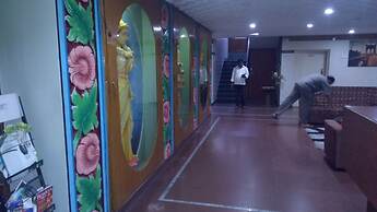 Iroomz Sapthagiri Balla