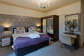 Advocate Arms Hotel