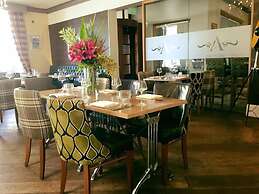 Advocate Arms Hotel
